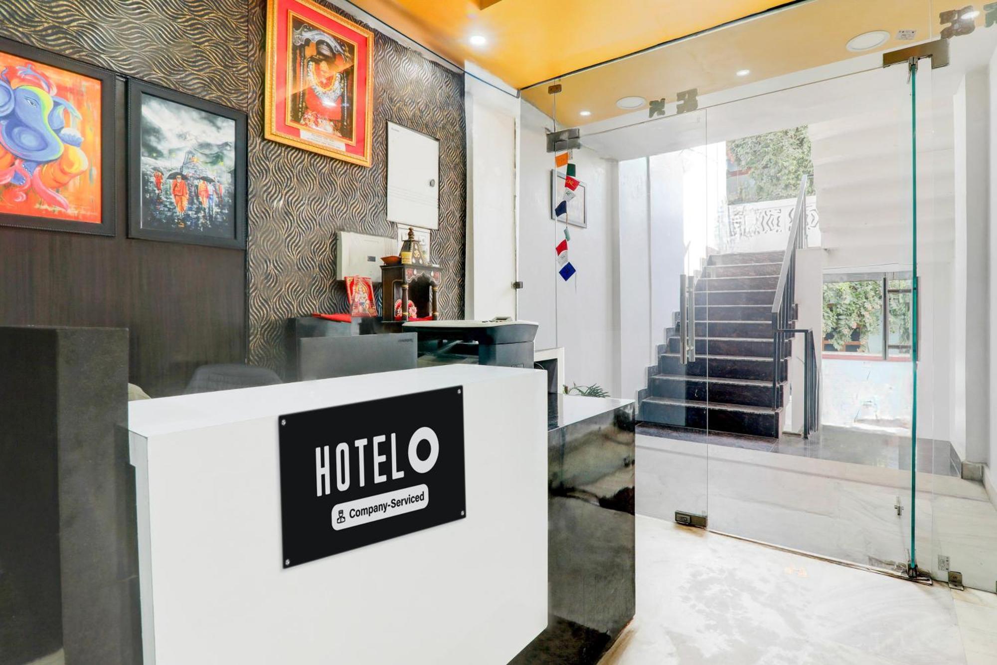 Super Hotel O Insaf Nagar Munshipuliya Formerly Vibrant Chinhat Экстерьер фото