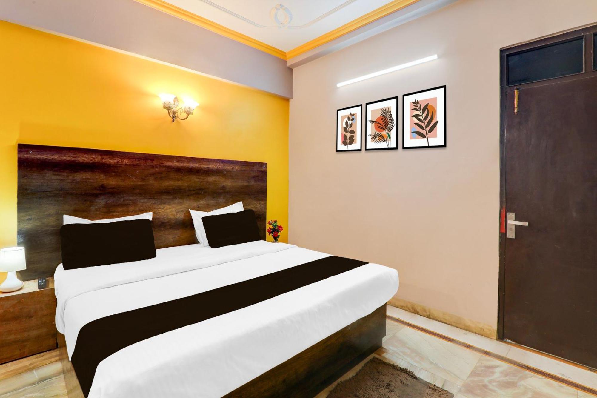 Super Hotel O Insaf Nagar Munshipuliya Formerly Vibrant Chinhat Экстерьер фото